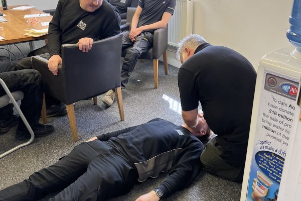Emergency 1st aid training with Simon Robinson