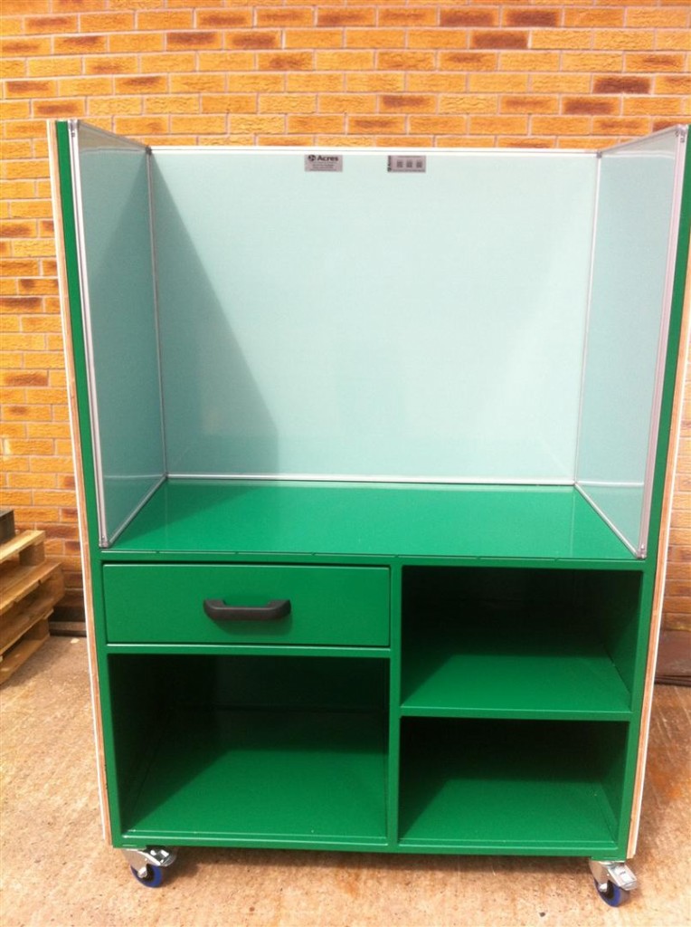 AD-190-2013-06 – Packer Handover Station