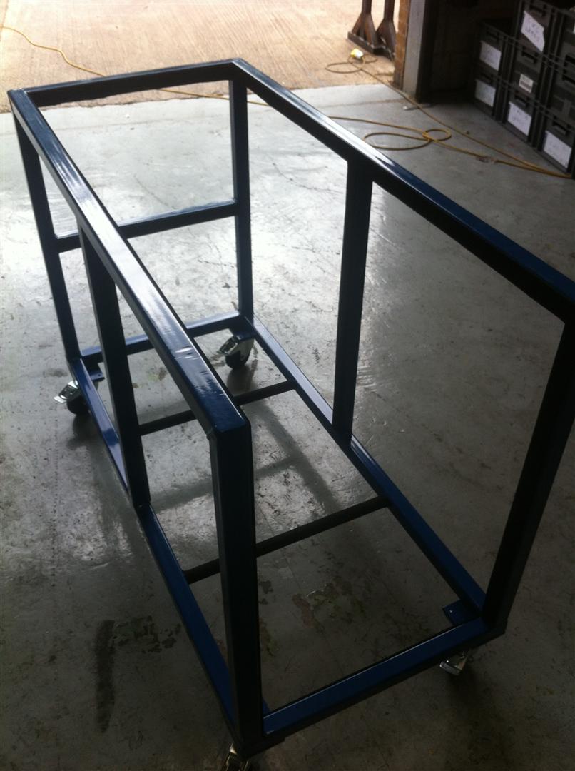 AD-207-2013-07 – Assembly Fixture Tool Trolley
