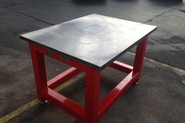 AD-288-2013-10 – Heavy Duty Assembly Table