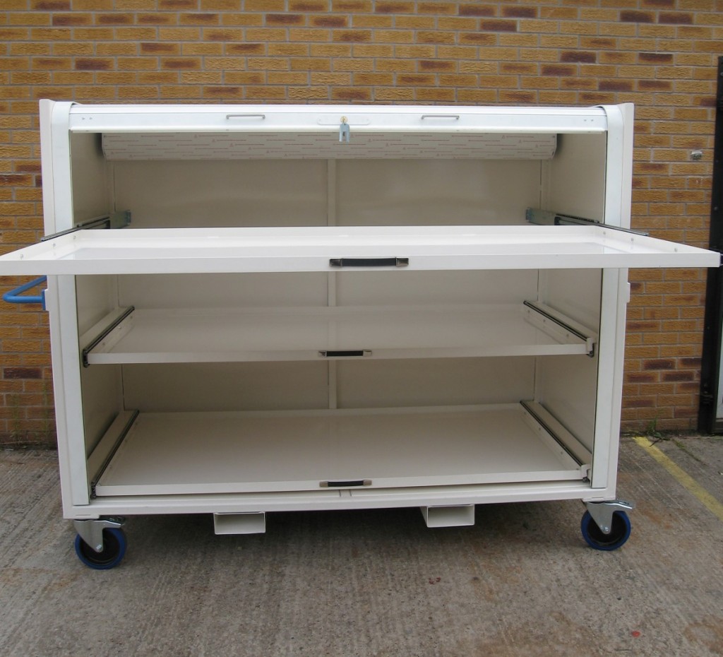 Mobile Tool Cabinet Workstation