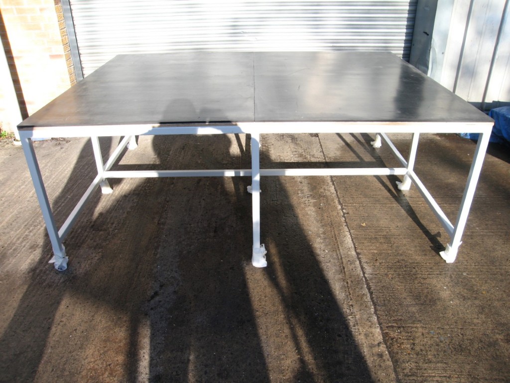 Kitting Table