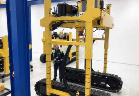 UNIPART BUILDS NEW PANEL LIFTER TECHNOLOGY IN COVENTRY