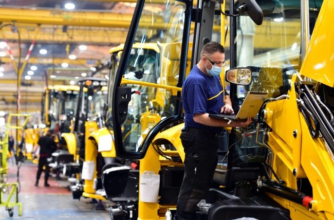 Continued demand sees JCB create 100 new jobs
