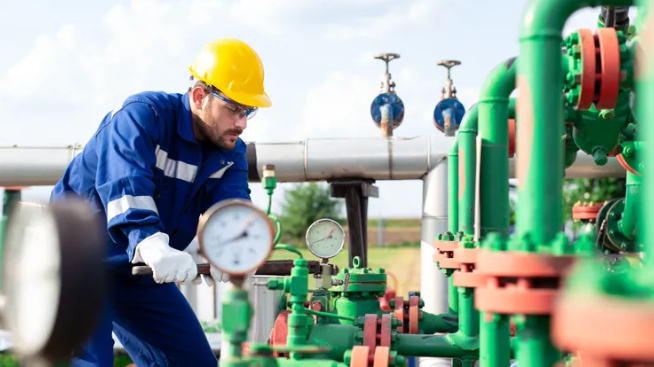 IPPR report finds UK gas sector workers could transfer to greener jobs