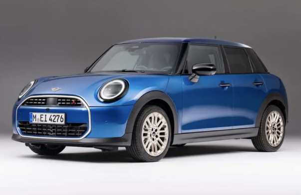 Oxford’s Mini releases last petrol combustion car