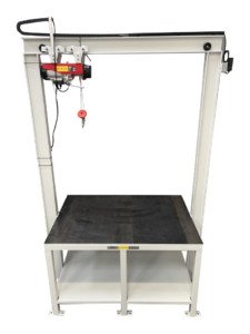 Heavy Duty Workbench with Hoist