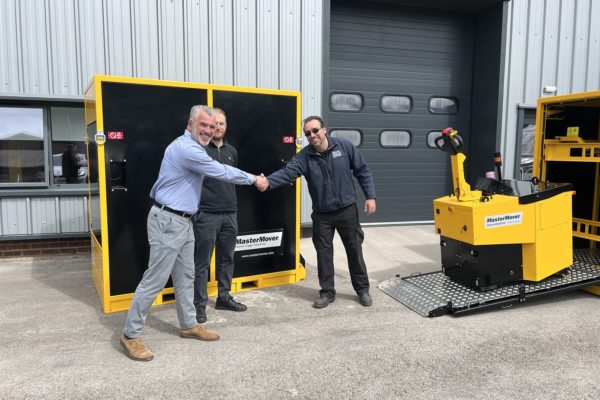 MasterMover demonstrator shipping crate delivery 🚛